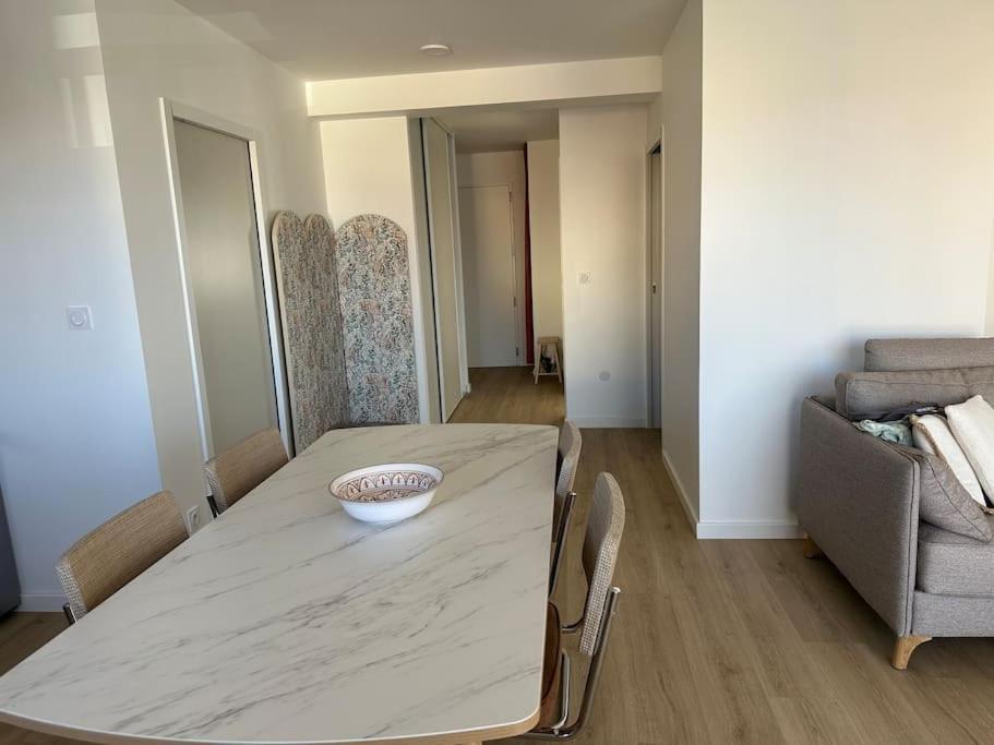 ביסקארוס Tres Bel Appartement Neuf - Parking Et Terrasse מראה חיצוני תמונה